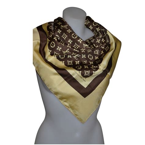 foulard di seta louis vuitton|Sciarpe, foulard e scialli da donna Louis Vuitton .